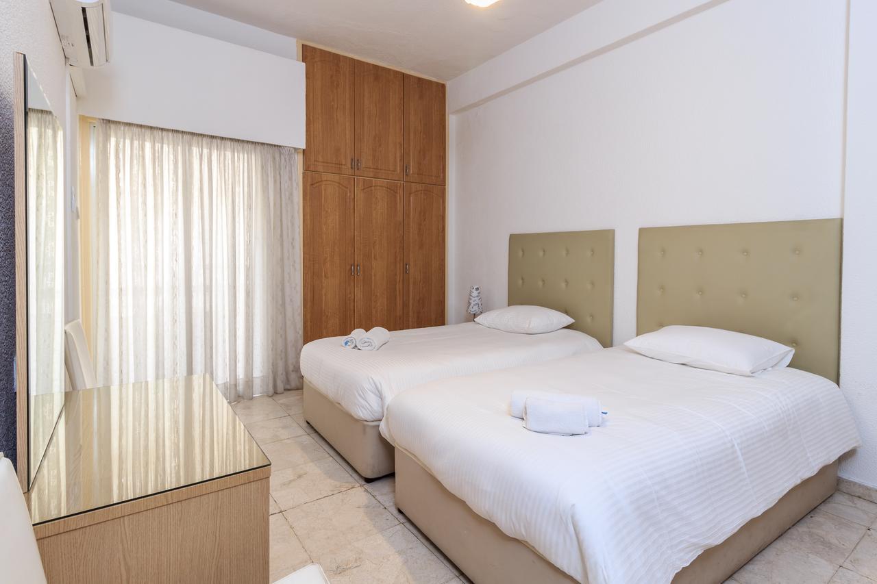 Ferienwohnung Les Palmiers House Larnaka Exterior foto